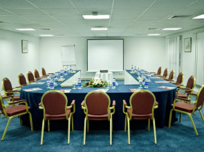 Отель Al Bustan Center & Residence