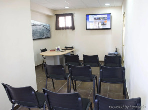 Hotel Adonis Capital