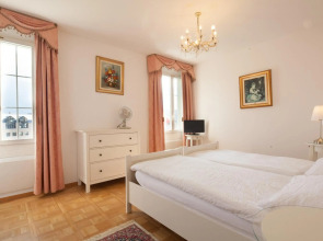 Central Continental Hotel