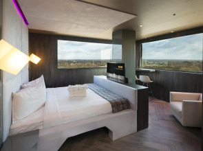 Bloc Hotel London Gatwick Airport