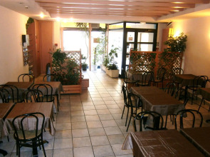 Logis Hôtel Saint Jacques