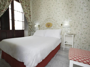 Basic Hotel Puerta de Sevilla