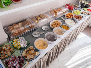 Mary Hotel & Mary Royal Suites