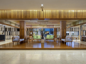 Отель Truntum Kuta