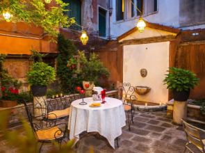 Отель San Moisè