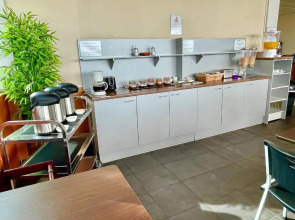 Tahiti Airport Motel