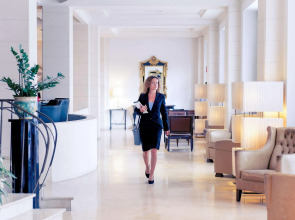 Excelsior Grand Hotel