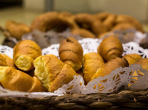 Davitel Tobacco Hotel