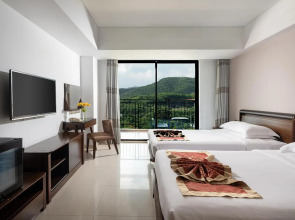 Отель Barry Boutique Seaview Sanya