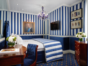 The Rubens at the Palace