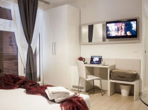 Hotel RossoVino Como