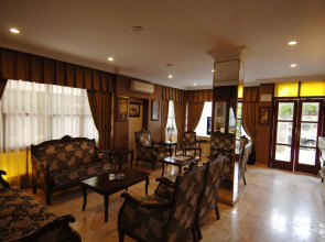 Sherwood Premio Hotel