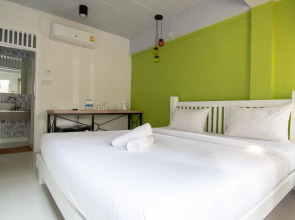 Lazy Sandals Koh Samed