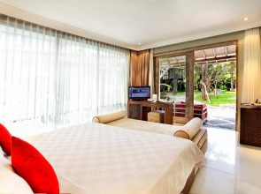 Segara Village Hotel