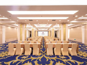 Jinjiang West Capital International Hotel