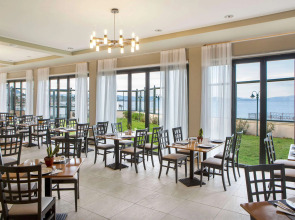 Отель Ramada by Wyndham, Athens Club Attica Riviera