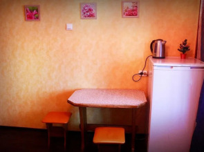 Dobrye Sutki Apartment on Merlina 20