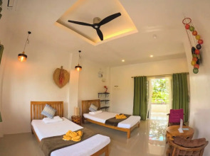 Divers Lodge Plumeria