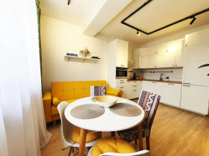 Апартаменты Жить в Горах на улице Турчинского 85