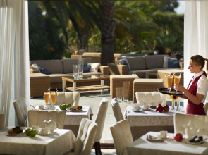 Отель Pomegranate Wellness Spa