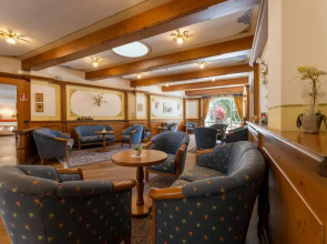 Lido Hotel & Apartments