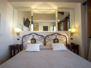 Hotel Antigo Trovatore