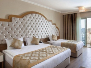 Oz Hotels Side Premium