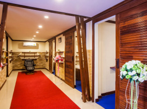 Howard Johnson by Wyndham Phuket Naiyang