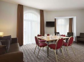 Ramada by Wyndham Frankfurt Central Station