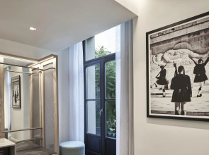 NLH MONASTIRAKI - Neighborhood Lifestyle Hotels