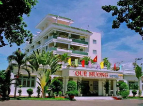 Que Huong Hotel