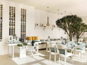 Отель Ikos Oceania