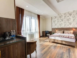 Bishkek Centrum Hotel