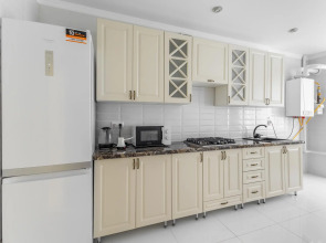 Aura на улице Братьев Темировых 69/1