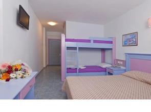 Отель Eva Beach