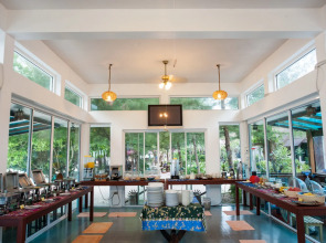 Paradise Resort PHI PHI