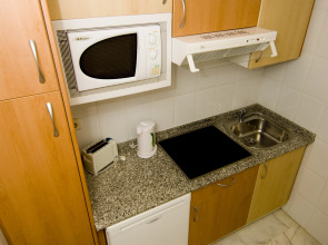 Holiday World RIWO - Teens Hotel