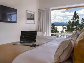 Aguila Mora Suites & Spa