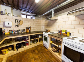 Tallinn Old Town Hostel - Alur