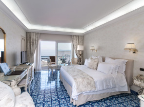 Punta Molino Beach Resort and Thermal Spa