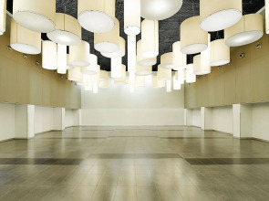 Le Meridien Ra Beach Hotel & Spa