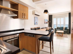 Ramada Hotel & Suites by Wyndham Kusadasi