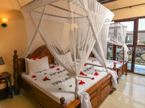 Amaan Beach Bungalows