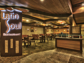 Lakeside Inn and Casino