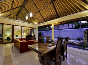 Avery Le Nixsun Villas by Waringin Hospitality