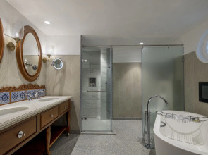 Taj Exotica Resort & Spa, Goa