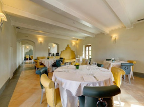 Villa Tolomei Hotel & Resort