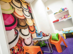 ibis Styles Nice Vieux Port