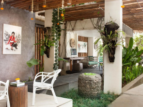 Grandmas Plus Hotel Seminyak