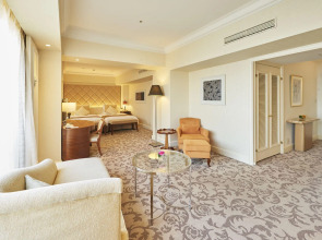 Отель Okura Tokyo Bay